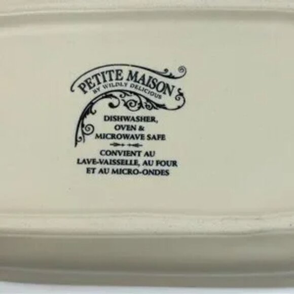Petite Maison Wildly Delicious Ceramic Goat Cheese Baker Off White - Picture 7 of 7